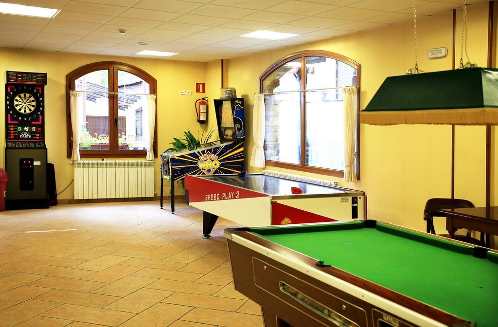 ארינסל Apartamentos Sant Roma מראה חיצוני תמונה